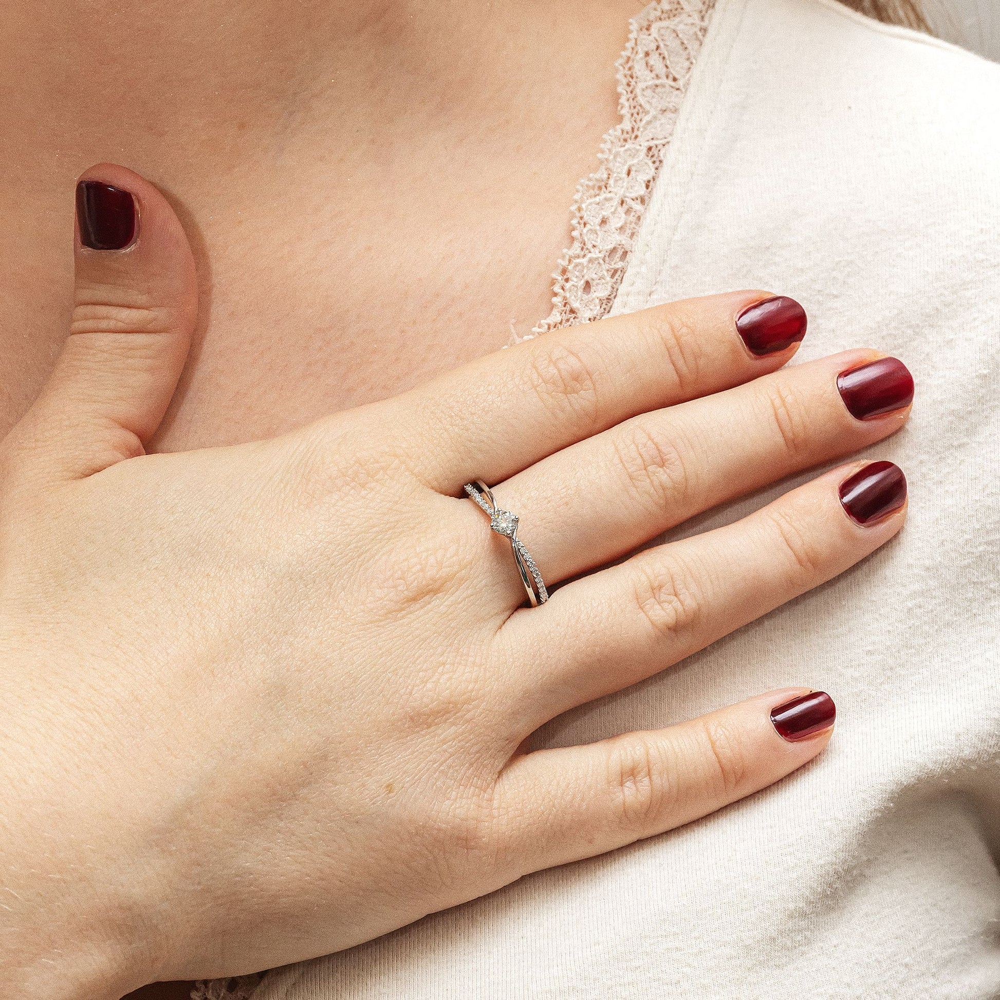 Bague en or 585/- et rubis