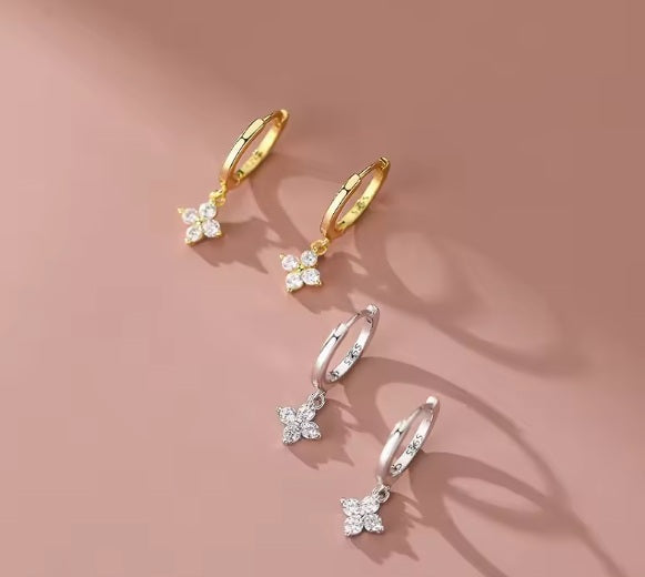 Ohrringe aus 925er Sterling-Silber, vierblättrige Blume