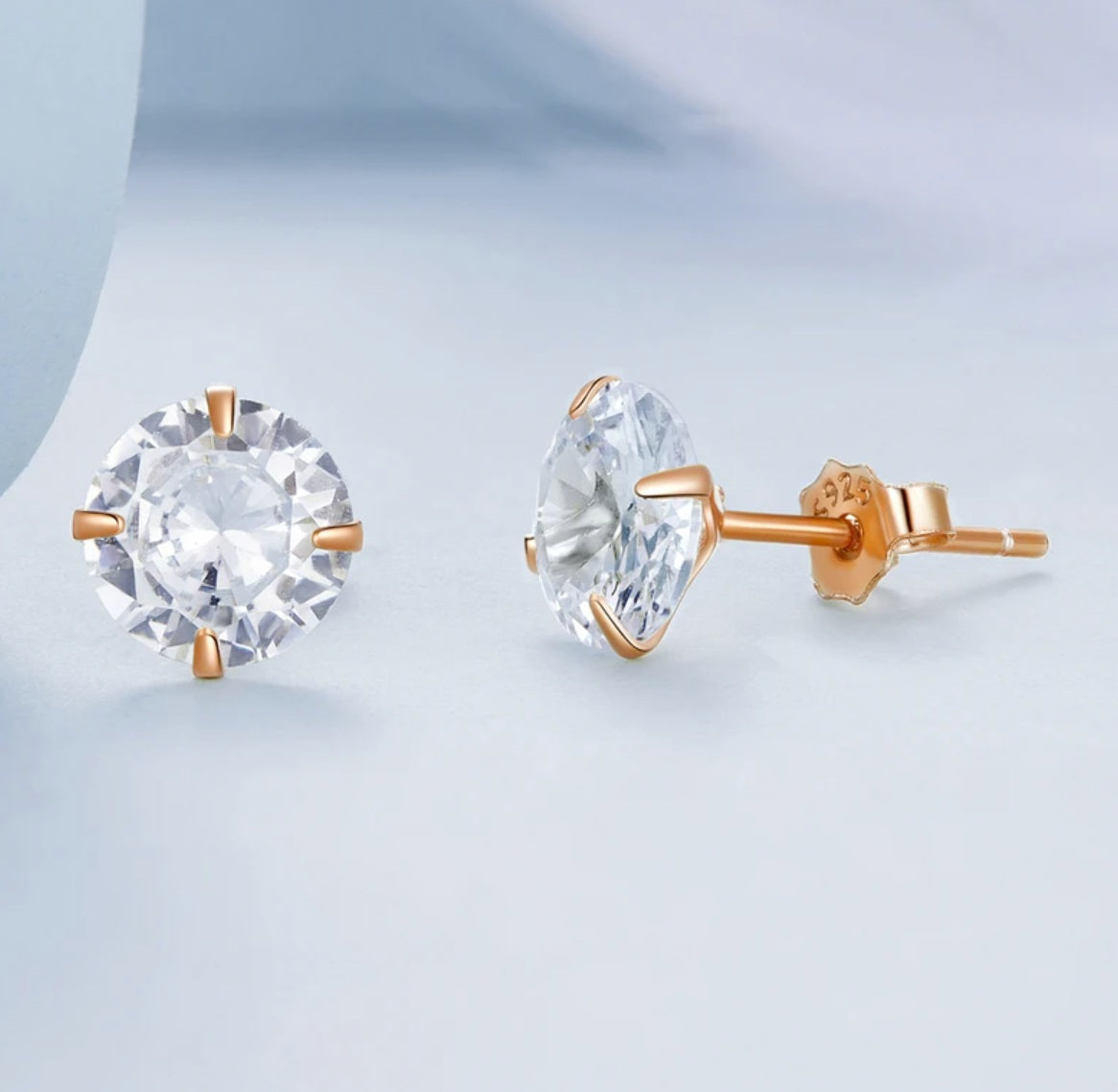 Ohrstecker aus 925er Sterling-Silber, Zirkonia in Brillantschliff, 7mm