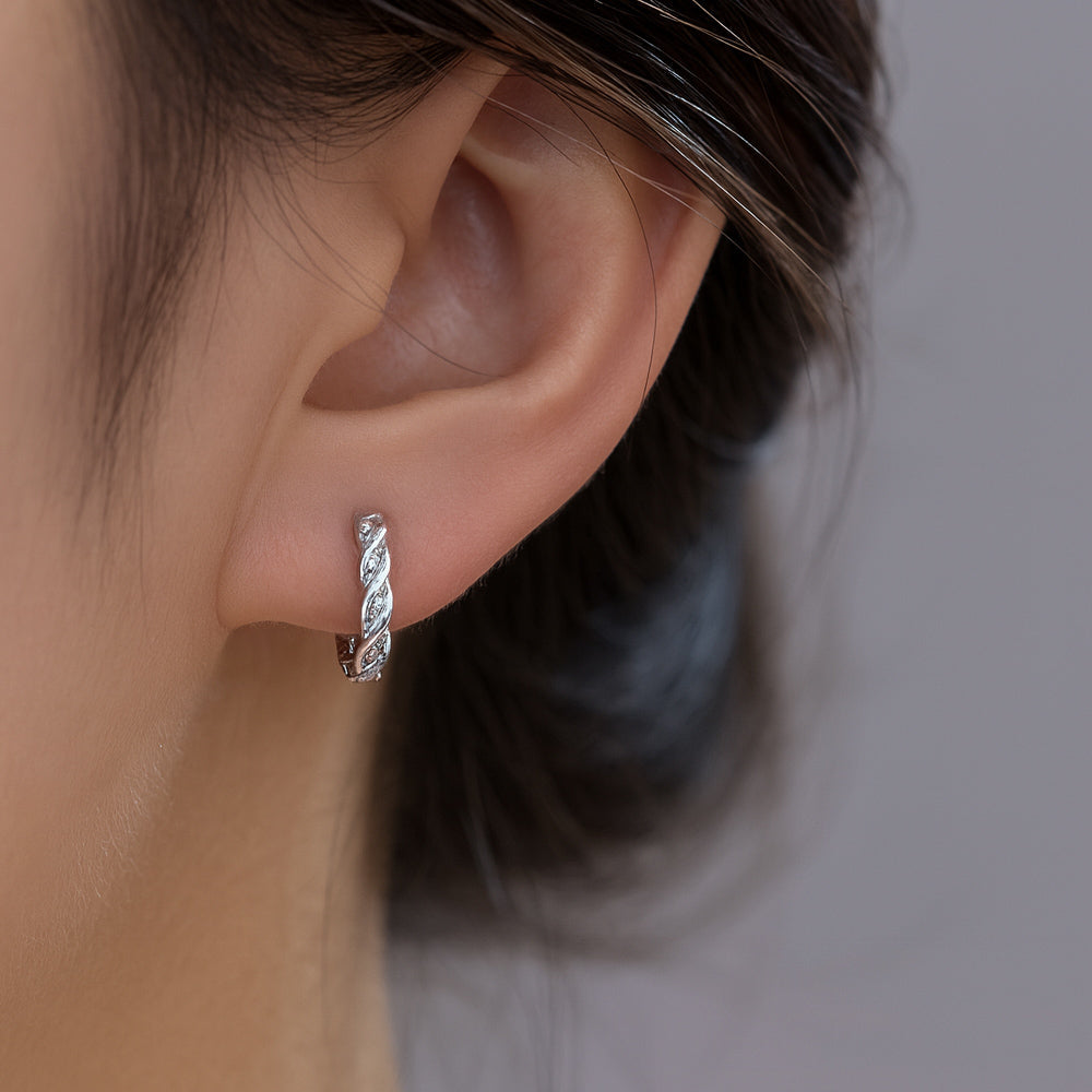 Ohrringe aus 925er Sterling-Silber, Creolen mit Zirkonia